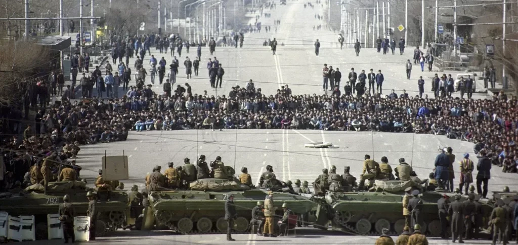 Demo in Tajikistan against USSR Tanks