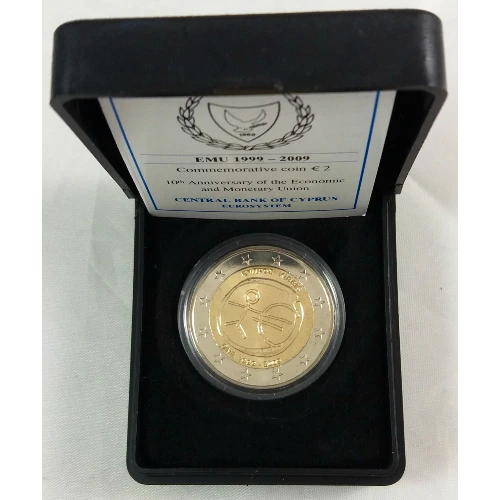 Moneda de 2 Euros Conmemorativos de Chipre 2009 - Unión Económica y Monetaria - Estuche Flor de Cuño - Foto 1
