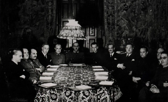 Primer Consejo de Ministros de Franco