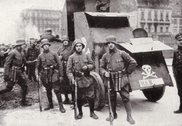 Soldados de los Freikorps en 1919